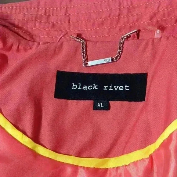 "BLACK‎ RIVET" Ladies Belted Trench Coat Sz XLCoral Color EUC - Picture 9 of 14